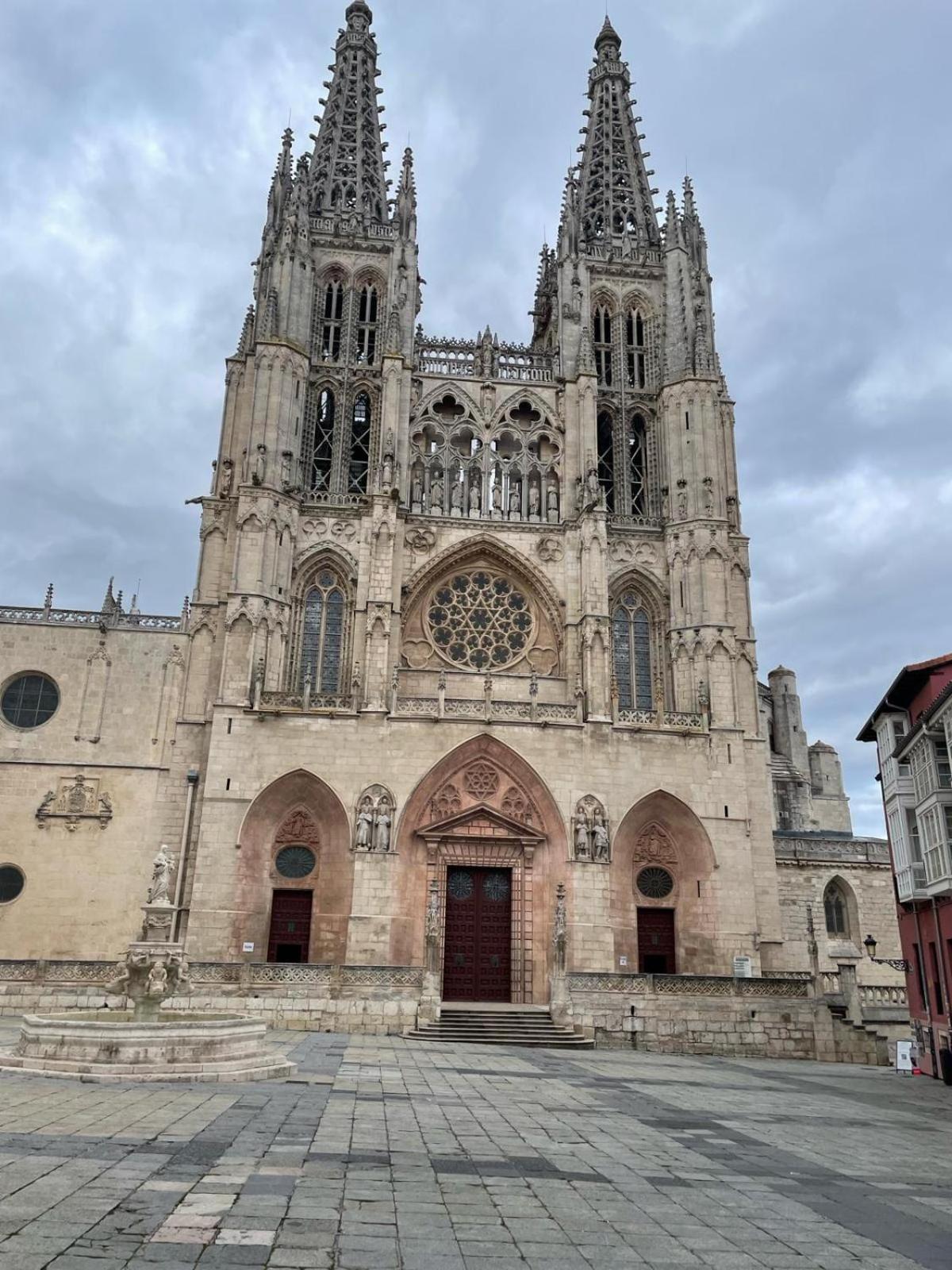 Апартаменти El Farolillo De La Catedral Vivienda De Uso Turistico Vut 9/251 Бургос Екстер'єр фото